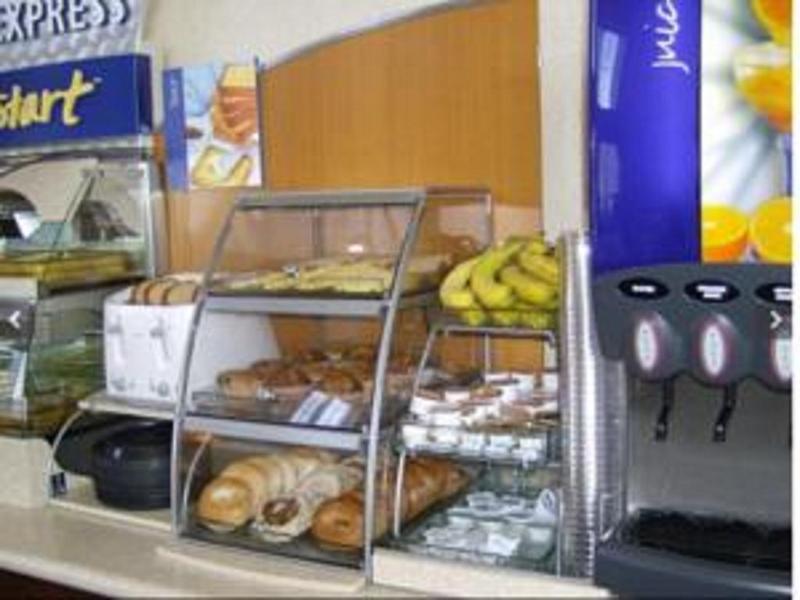 Comfort Inn & Suites Greenwood Near University Εξωτερικό φωτογραφία