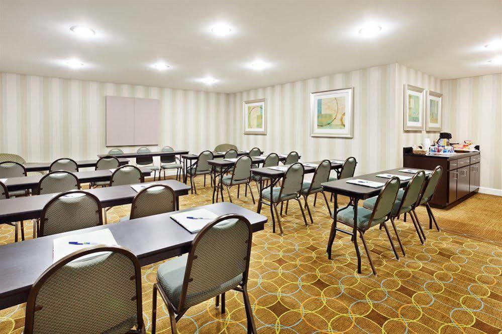 Comfort Inn & Suites Greenwood Near University Εξωτερικό φωτογραφία